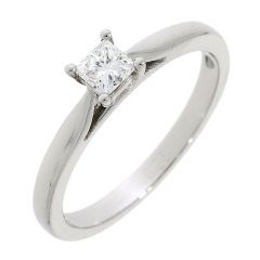 Platinum Single Stone 0.25 carat Princess cut Diamond 4 claw set Ring (available in different Diamond sizes)