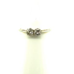 Pre-Loved 18ct/Plat 2 Stone Diamond Ring 